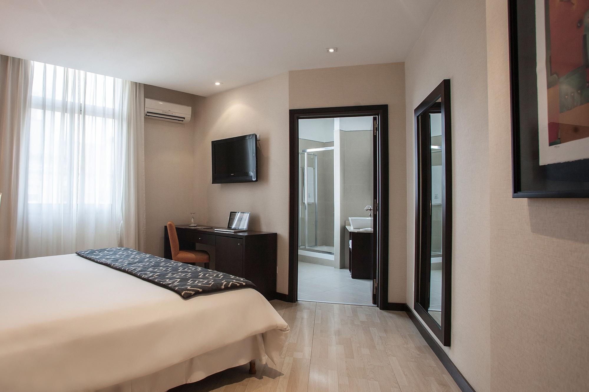 Hr Luxor Hotel Buenos Aires Exterior photo