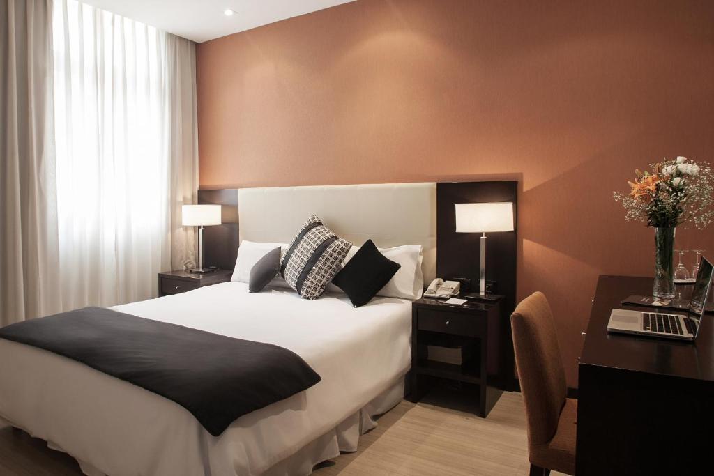 Hr Luxor Hotel Buenos Aires Exterior photo